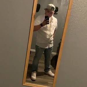 Meet your Posher, Tony